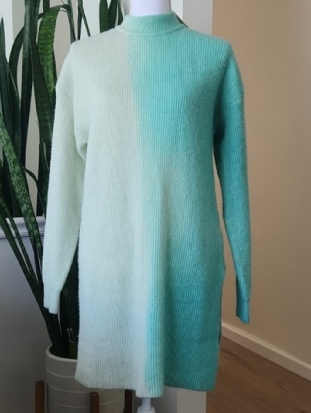 Frnch Paris Margot Turquoise Ombre Mock Neck Sweater Dress Size M